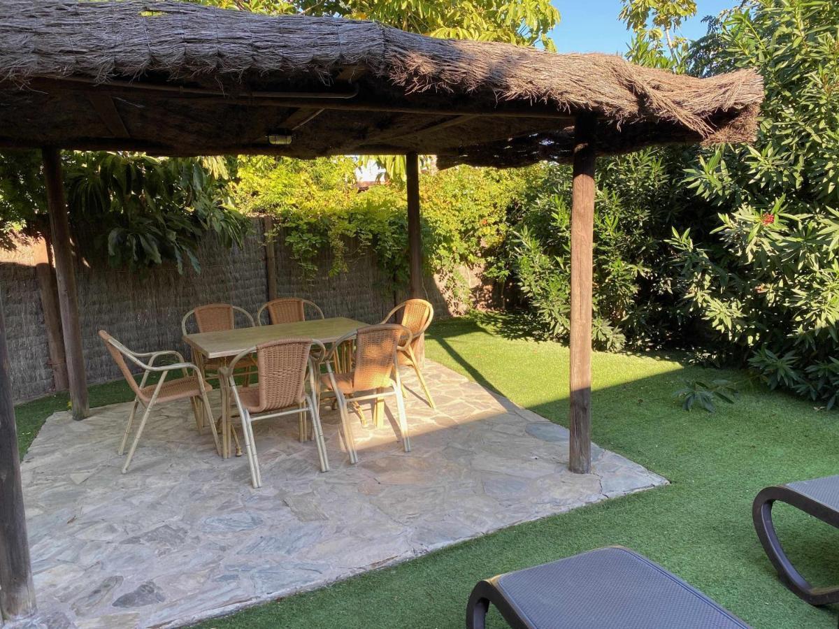 Casa Bungalows Con Jardin Privado Y Piscina Compa Кадис Экстерьер фото